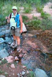 ANKLICKEN: Hike durchs Wasser