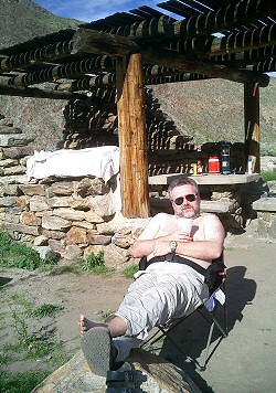 ANKLICKEN: Relaxing auf der Campsite