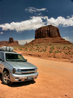 ANKLICKEN: Trailblazer im Monument Valley