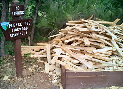 Kostenloses Holz fr die Camper