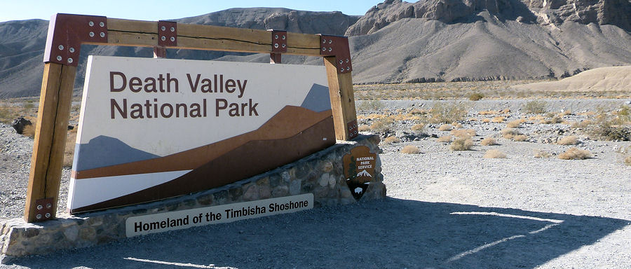Eingangsschild von Death Valley National Park
