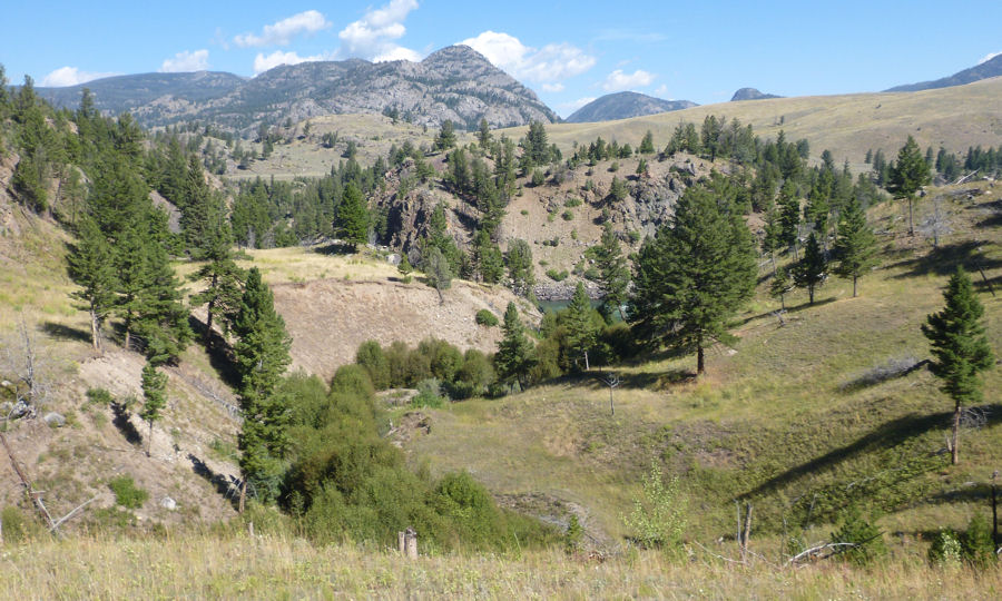 Alpine Landschaft auf demTrail