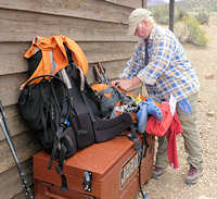 Anita mit Rucksack