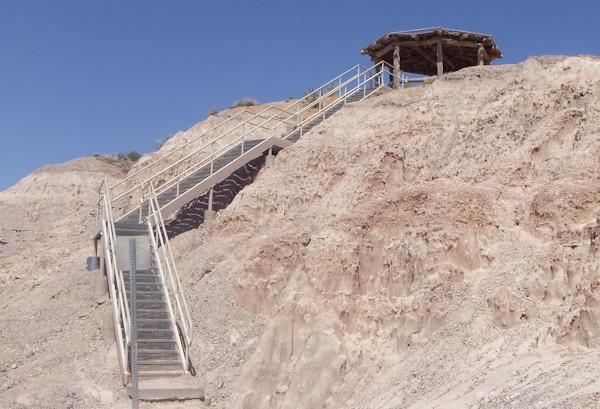 Cathedral Gorge State Park, Miller Point Trail, Treppe