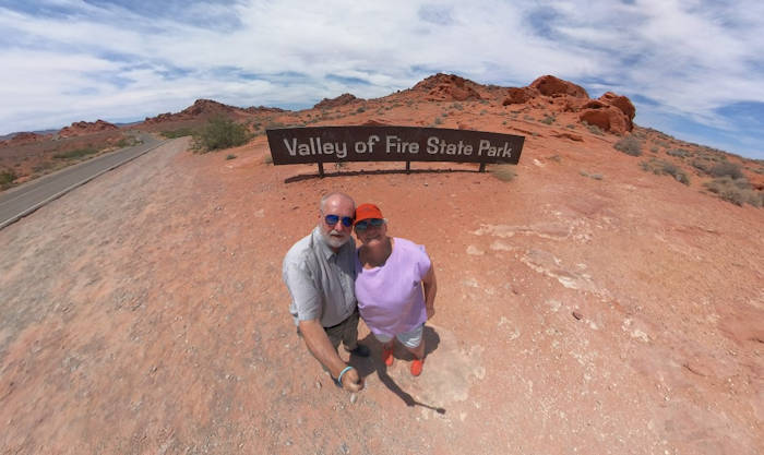 Tag17_Eingang vom Valley of Fire_Screenshot von Insta