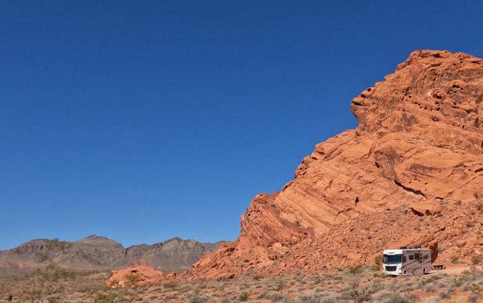 Tag18_Valley of Fire_RV auf Parkplatz zu den Historic Cabins