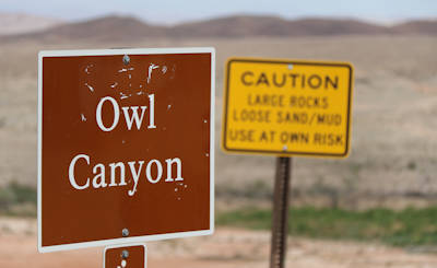 2025-03-31 Trailhead Owl Canyon, Schild