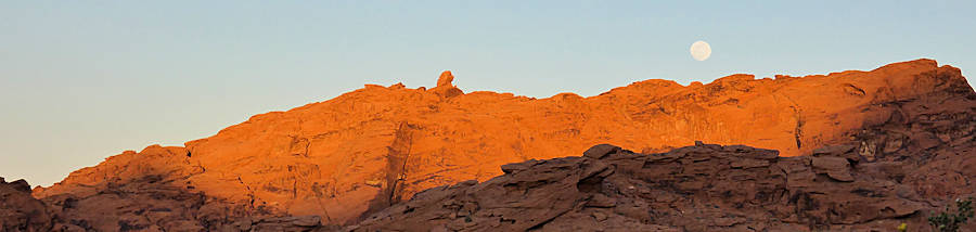 2025-04-11 Valley Of Fire_Sonnenuntergang_Mondaufgang