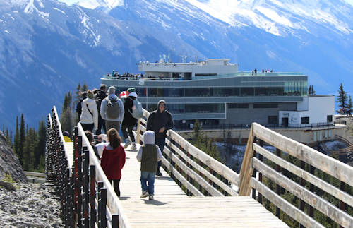 Banff, Gondola, Bergstation aus der Ferne