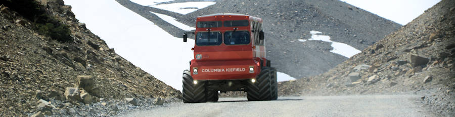 Icefields, Iceexplorer kommt entgegen