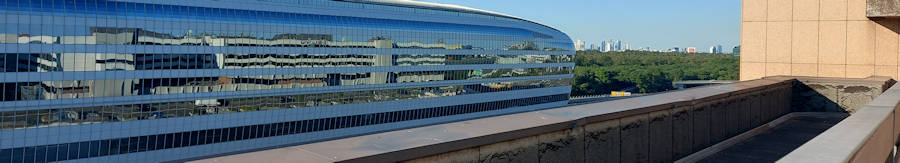 Marriott_Dachtrerrasse_Frankfurt-Skyline