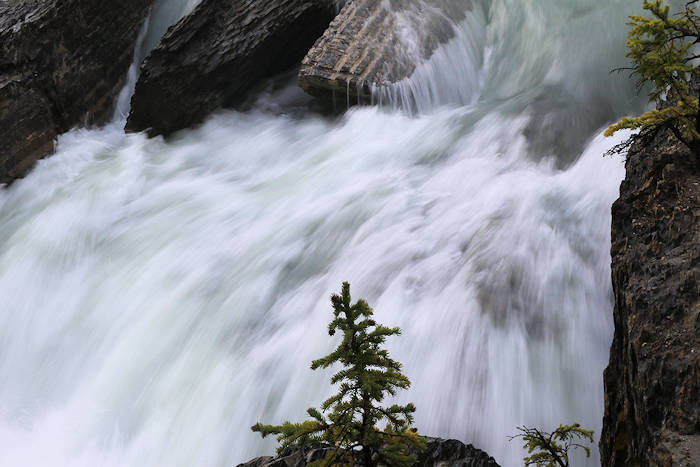 Natural Bridge, Wasserkaskade